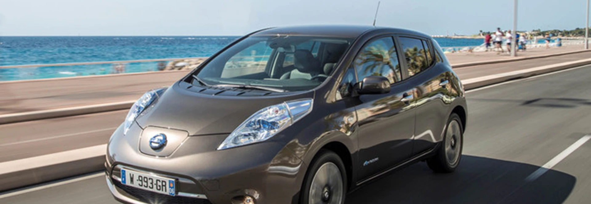 2016 Nissan LEAF delivers extended range
